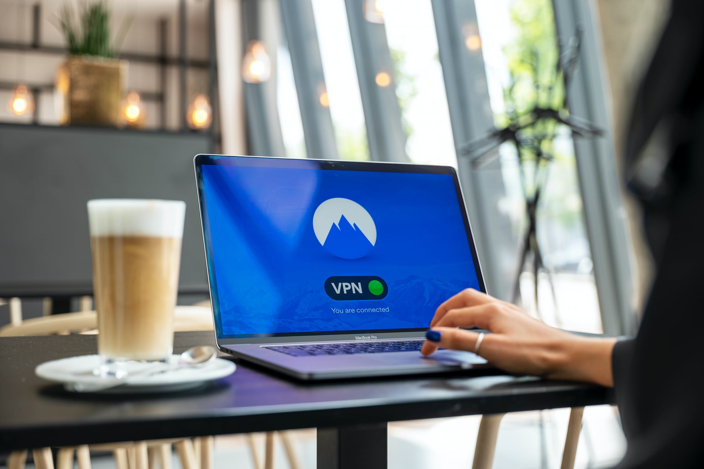 Does a VPN protect you from hackers?